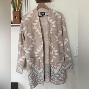 Frye Women's Tan and White Cardigan